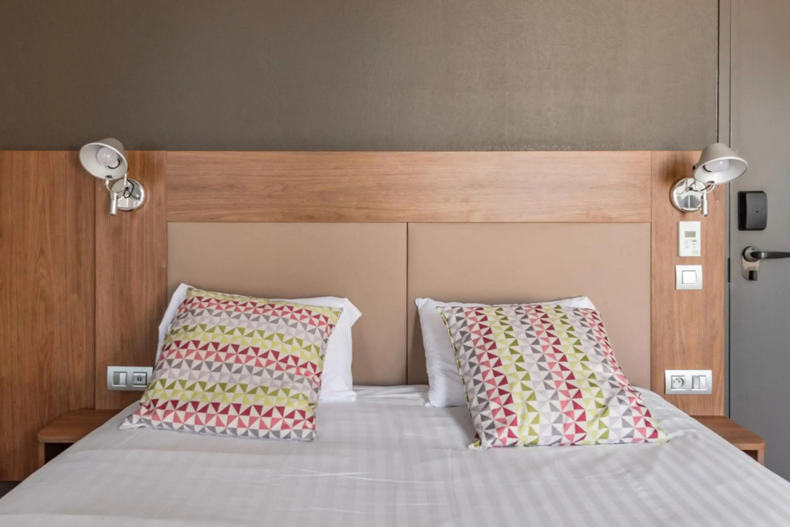 Hotel Campanile Chartres Centre - Gare - Cathedrale