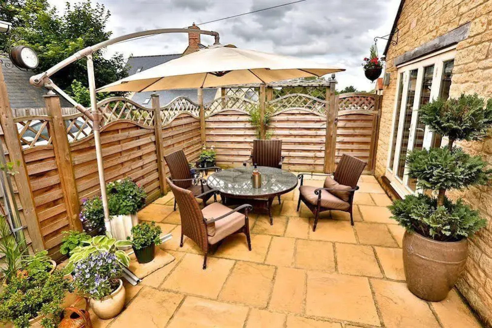 Silverstone Guest House