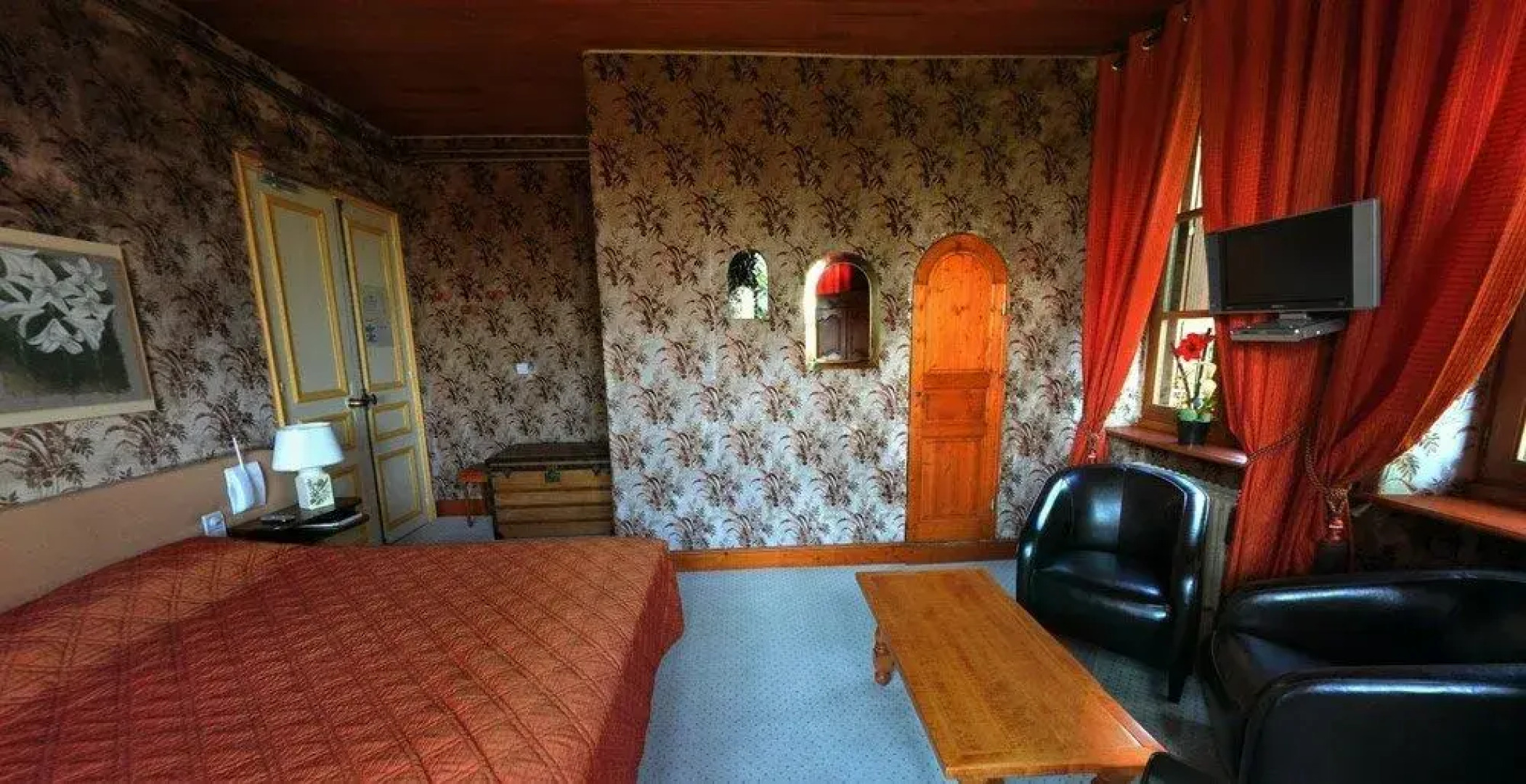 Relais Saint Roch Rest. La Petite Maison