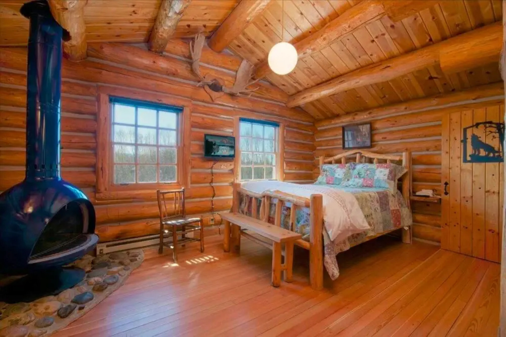 Macker's Cabin by JHRL