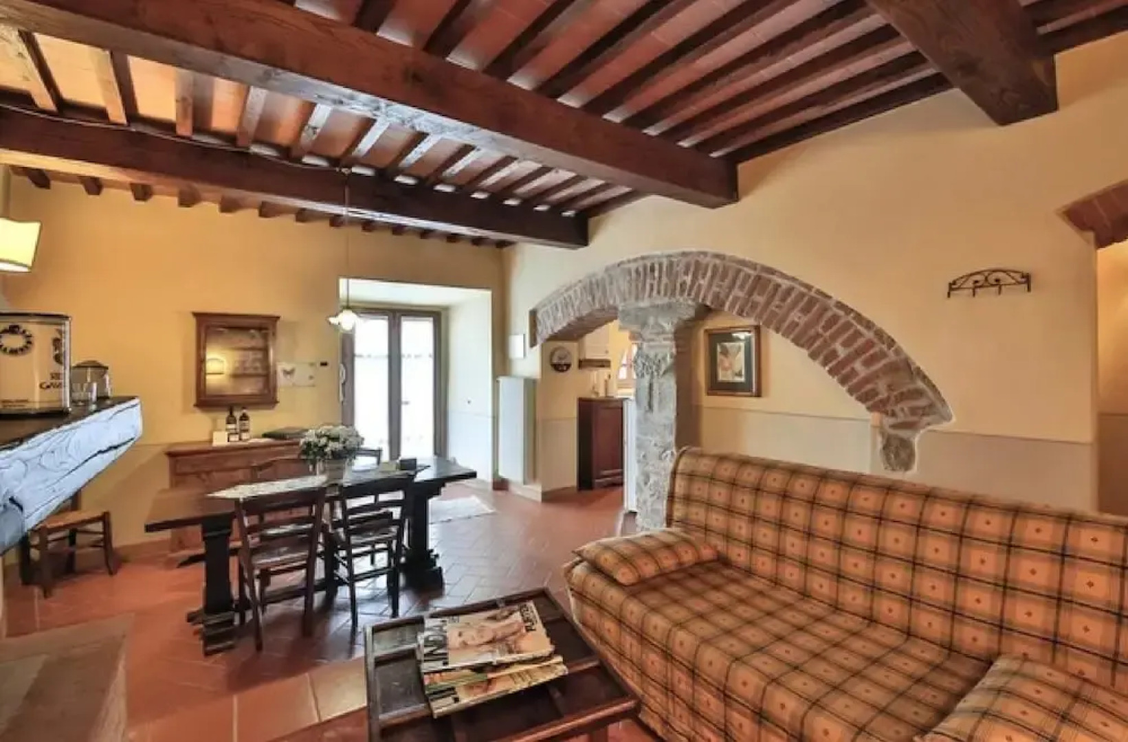 Apartment in Tuscany With Pool & Garden