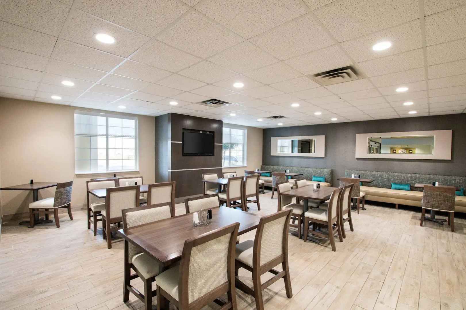 Comfort Suites San Angelo near University