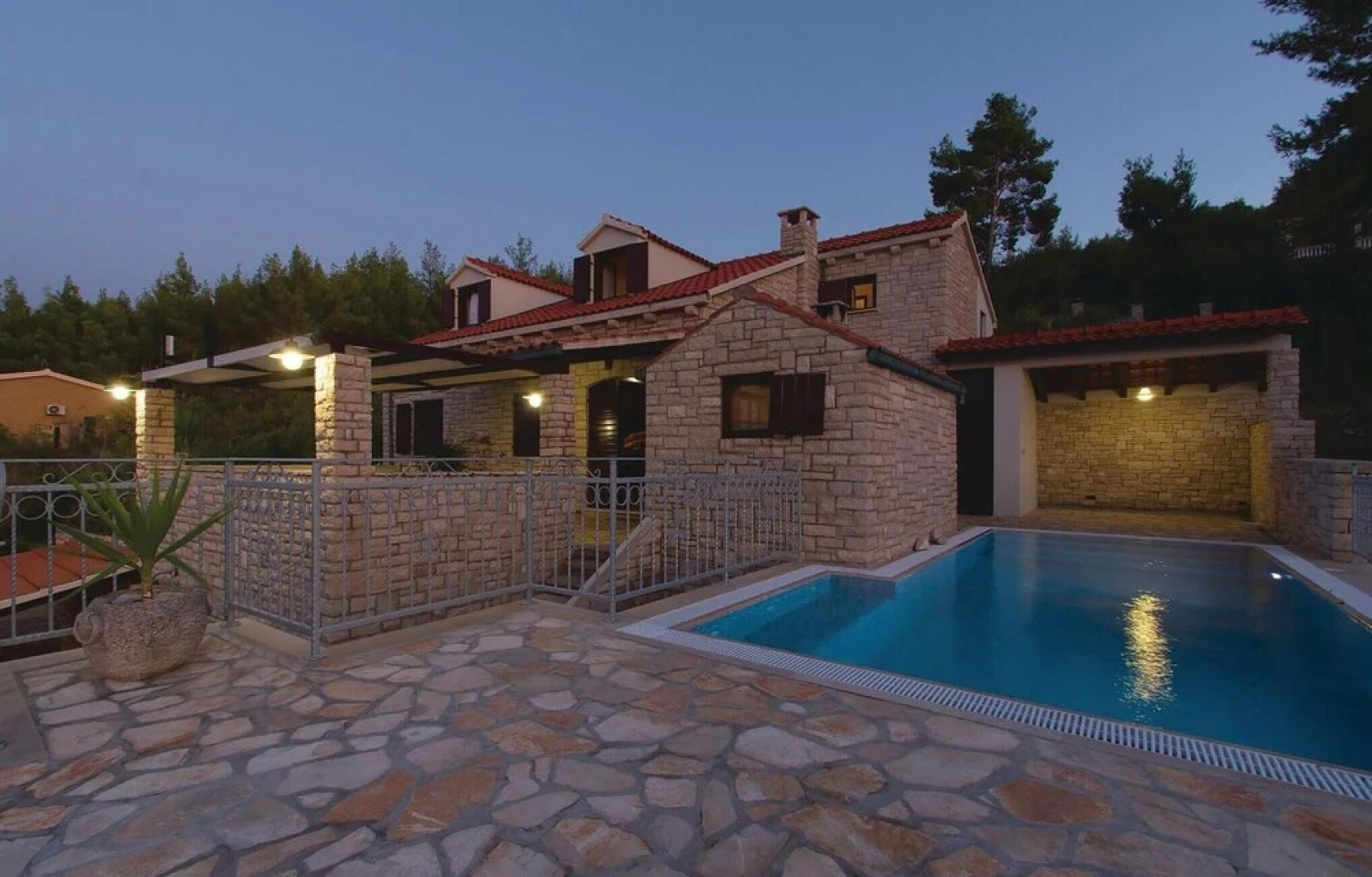 Stunning Home in Prigradica With Sauna, Wifi and 5 Bedrooms