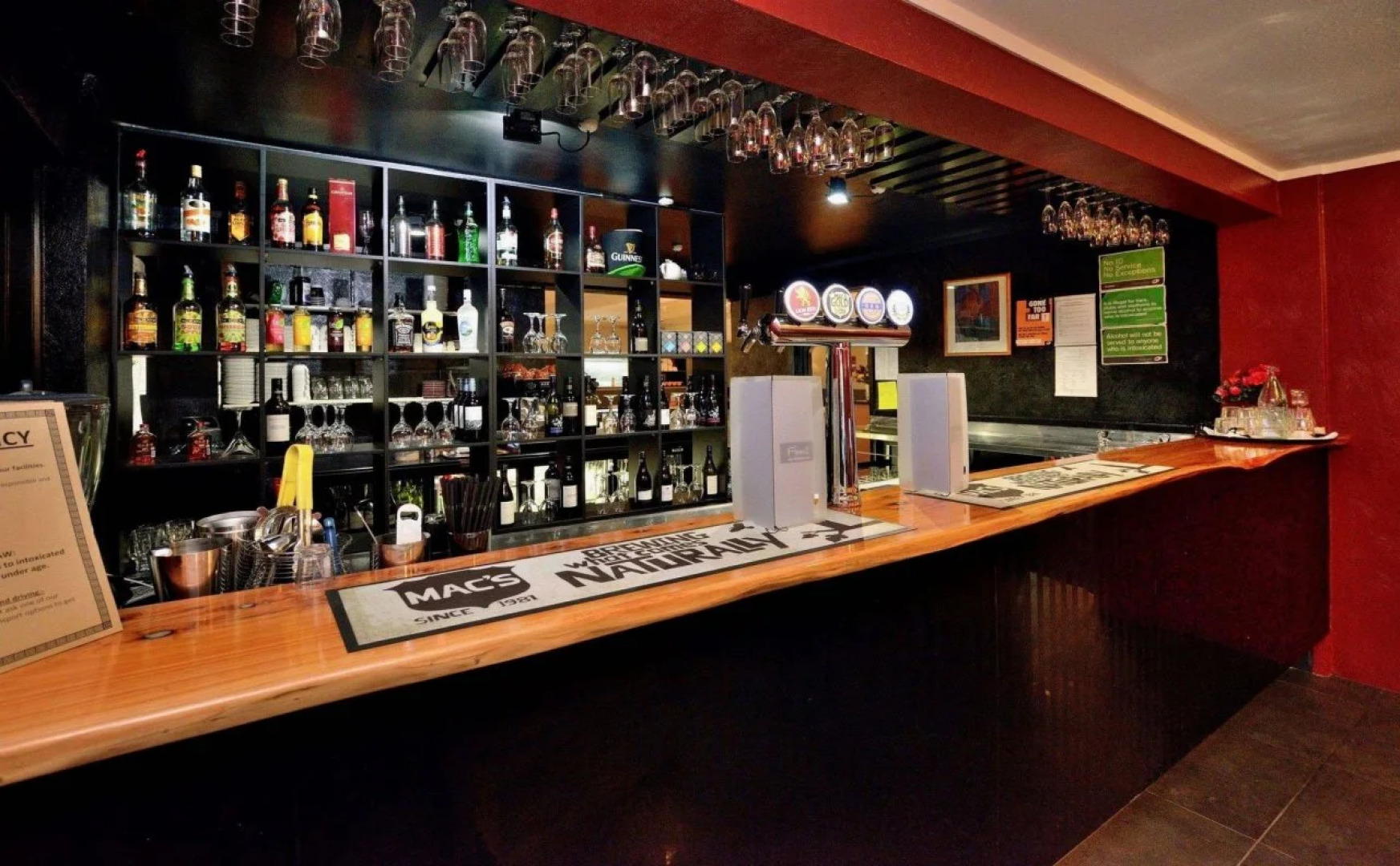 Manukau Hotel & Conference Centre