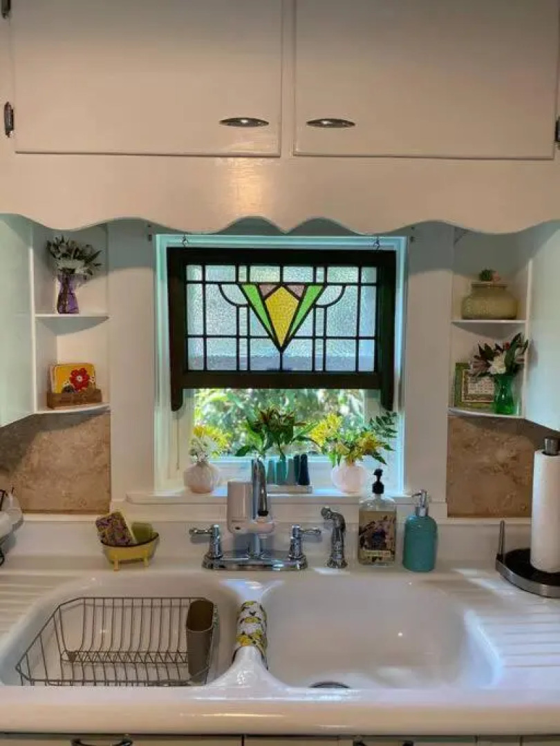 Charming 1935 Florida Cottage overlooking Lake Tulane