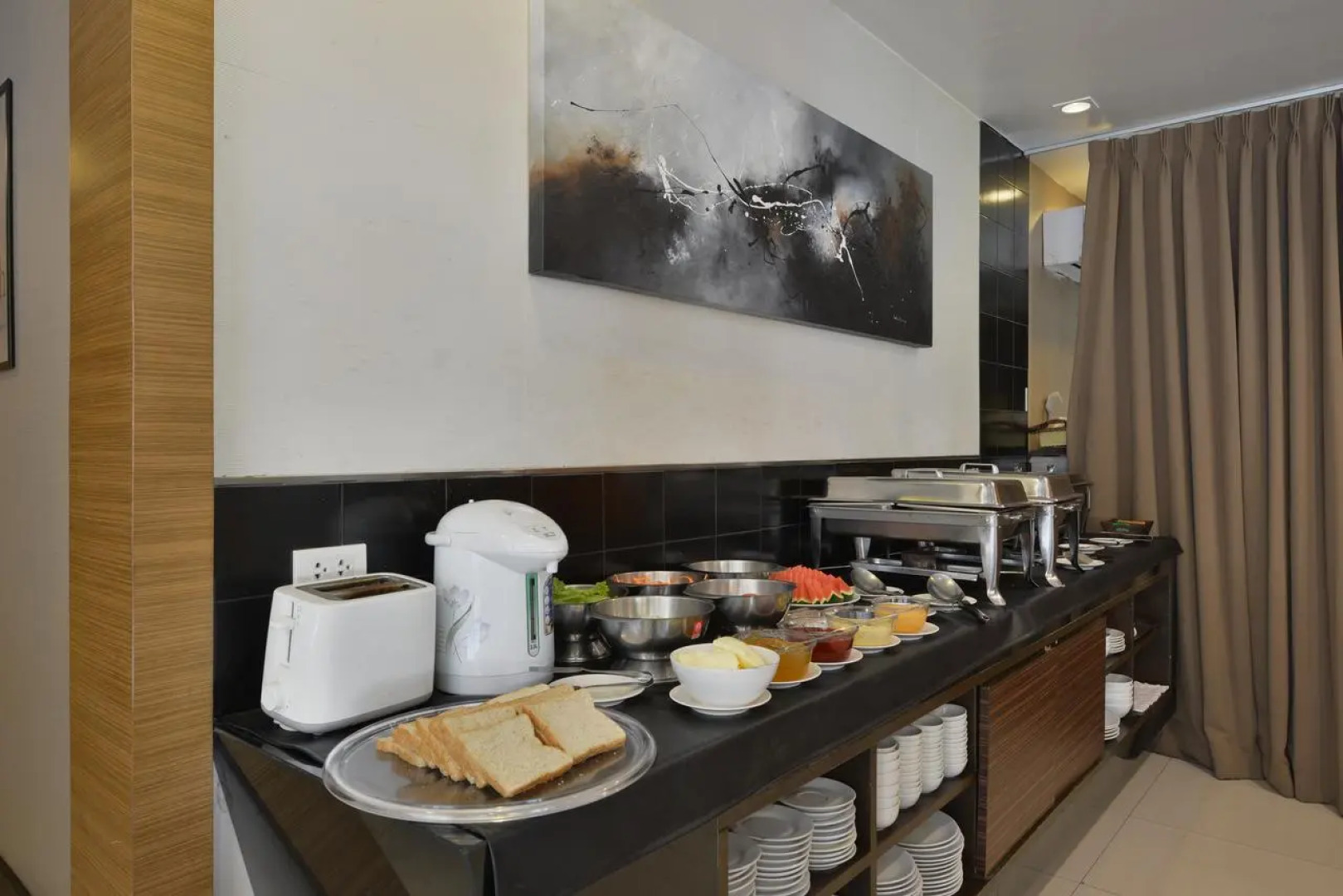 Отель Arawana Express Phromphong