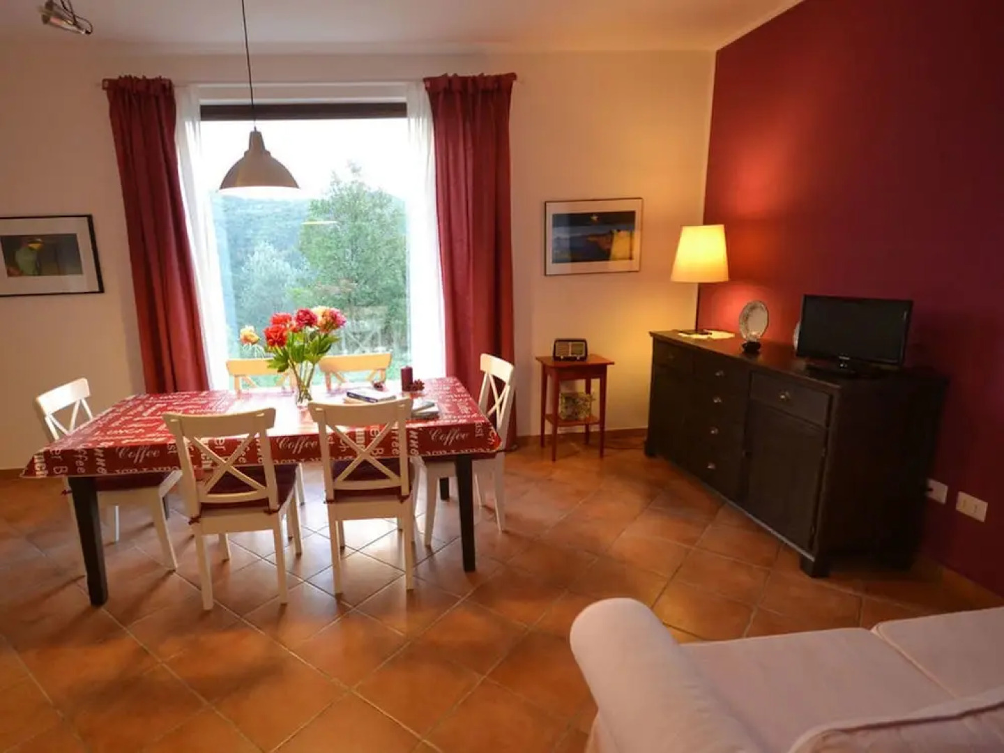 Adorable Holiday Home in Santa Lucia with Swimming Pool