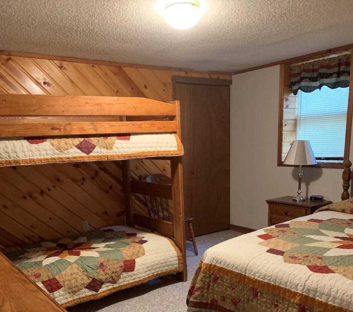 Deerpath - Elbert's - 6 Br Home