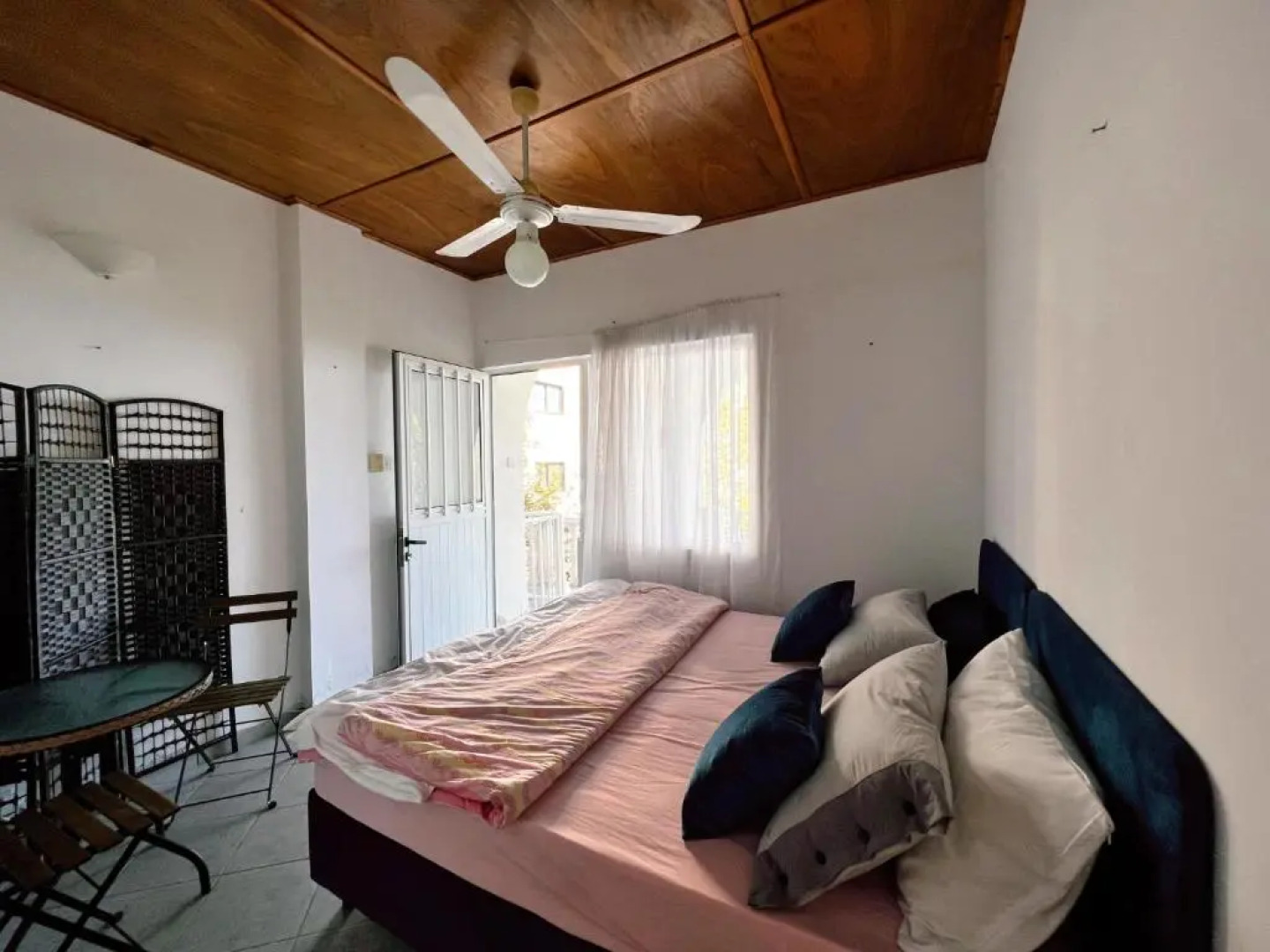 Sea View Spacious Private Villa in Lapta