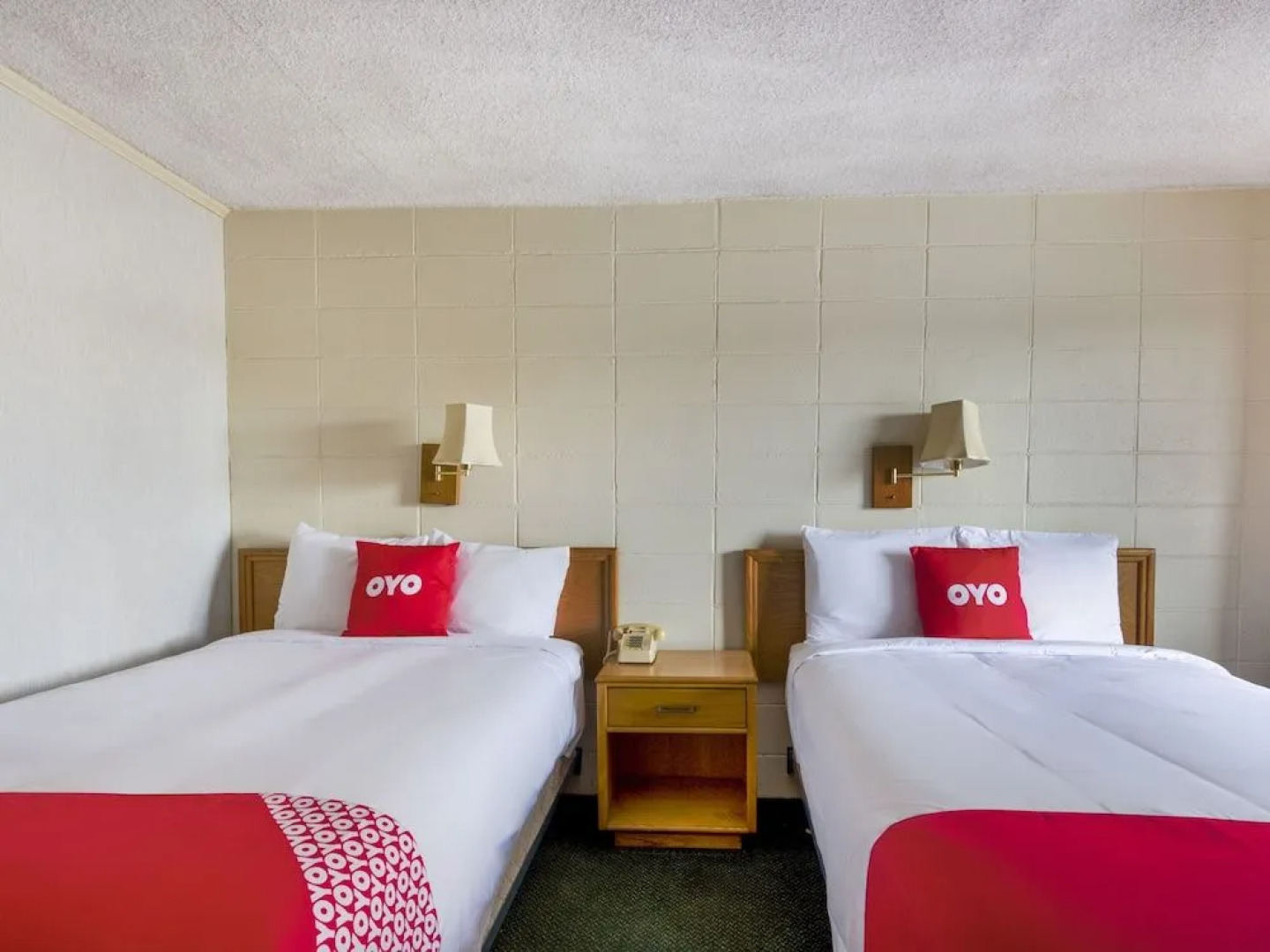 OYO Hotel Mauldin SC South Main Street