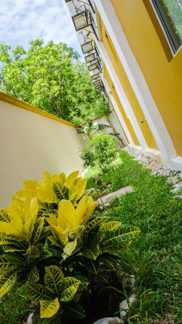 Hotel De La Peña Inn