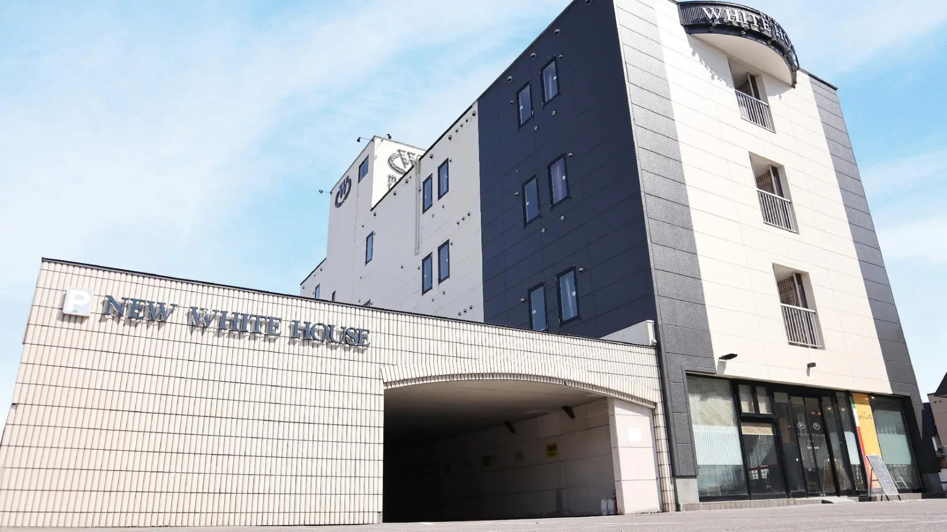 Hotel New White House