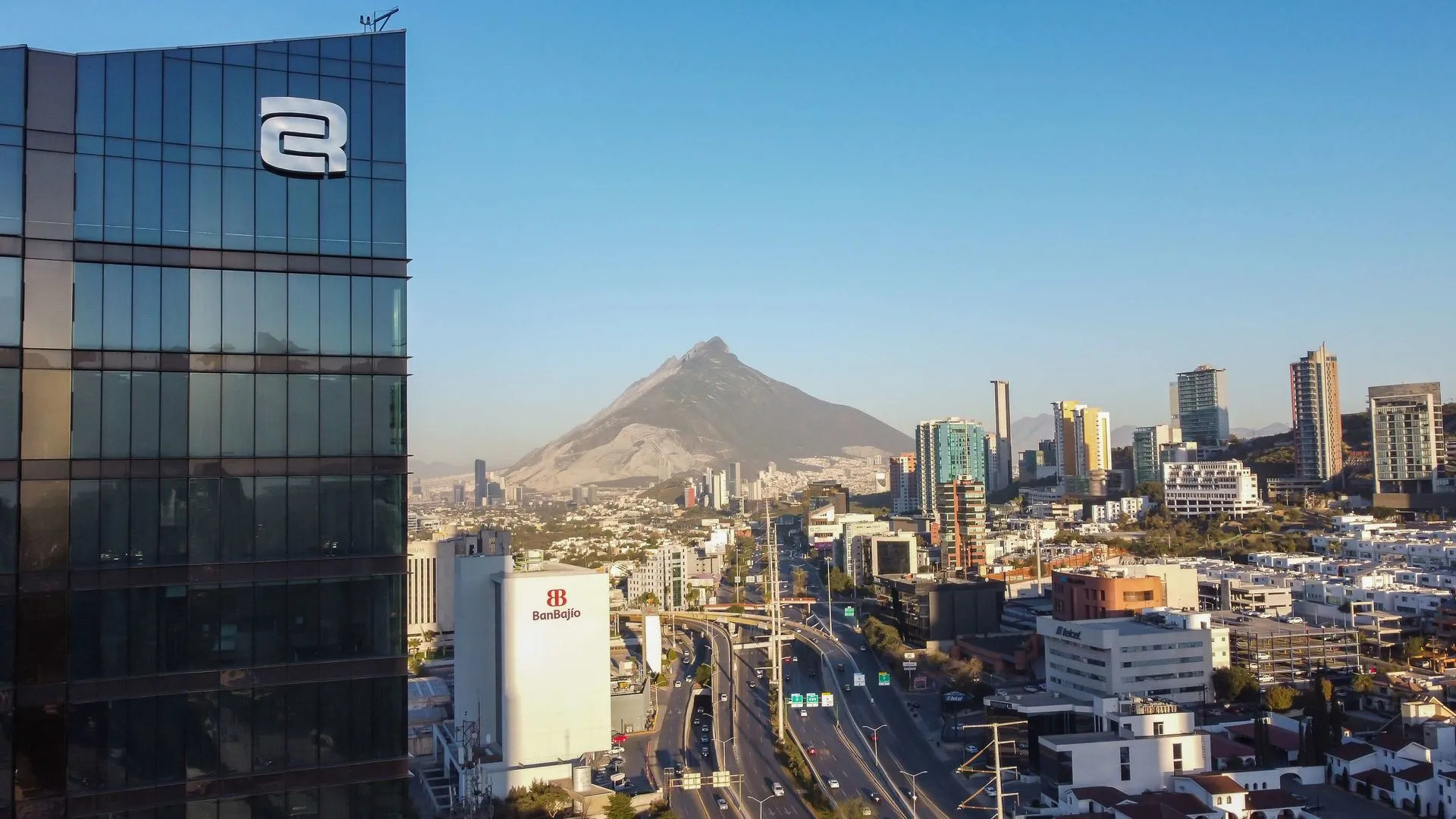 Camino Real Fashion Drive Monterrey