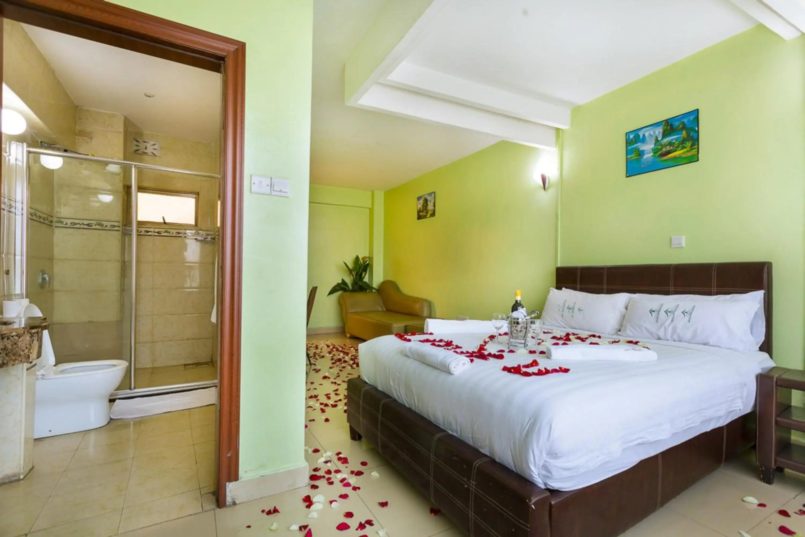 The Legacy Hotel & Suites