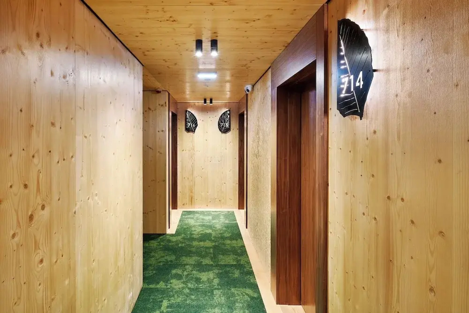 The Log Porto Hotel by Piamonte Hotels