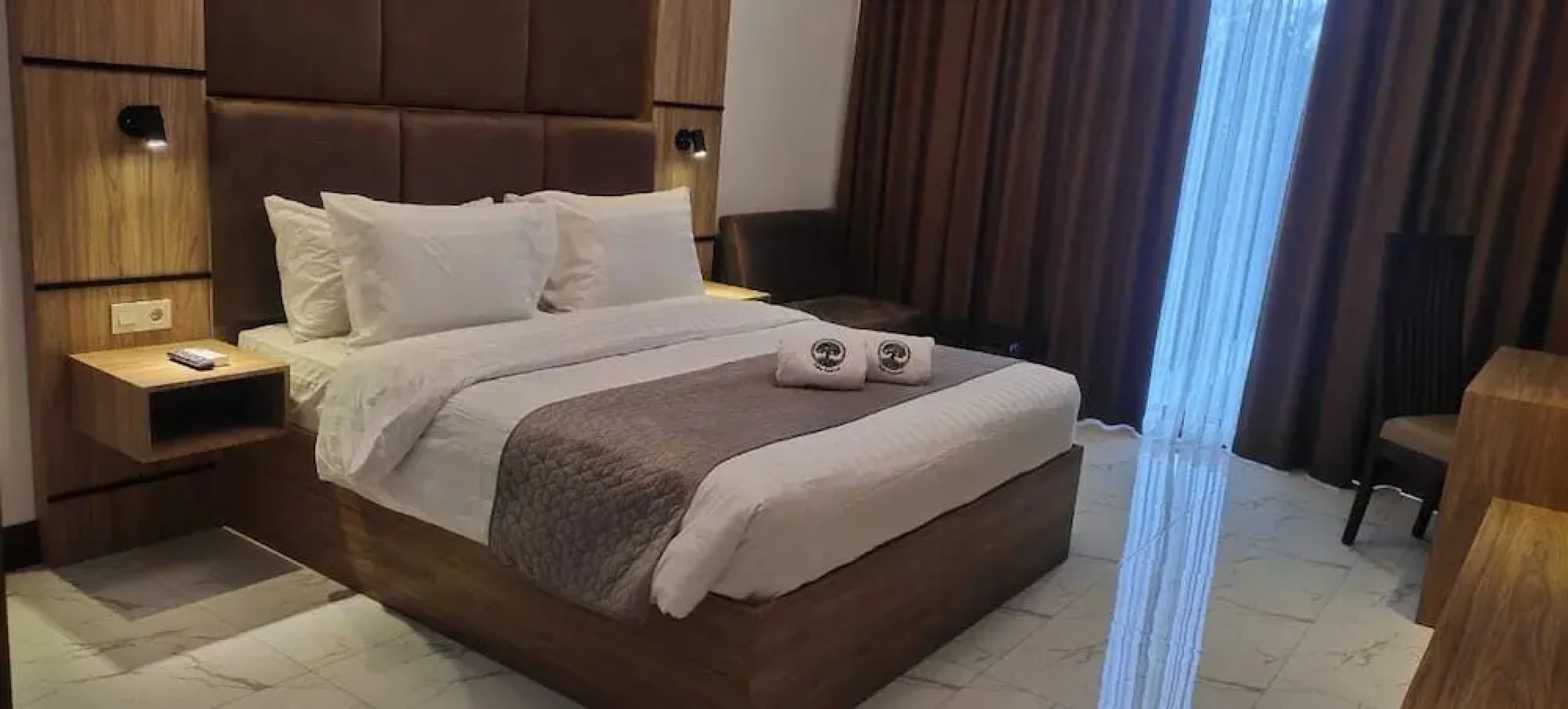 Toba Retreat Mansion And Villas