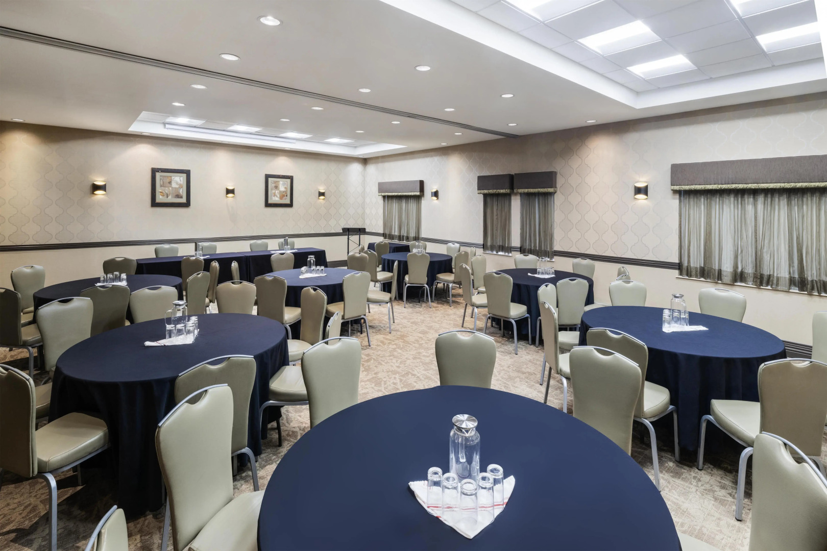 Best Western Premier Freeport Inn Calgary Airport