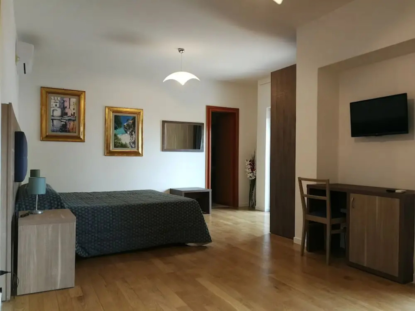 Malì Guest House & Terrace Bar