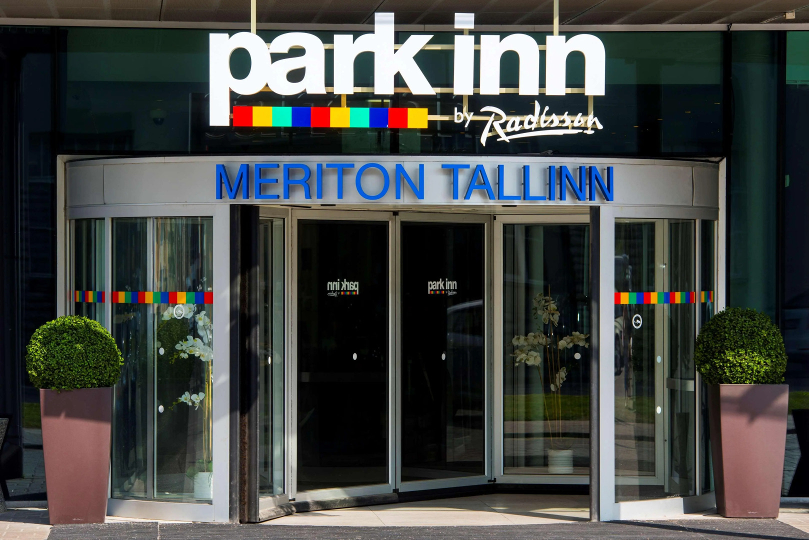 Отель Park Inn by Radisson Meriton Conference & Spa Tallinn