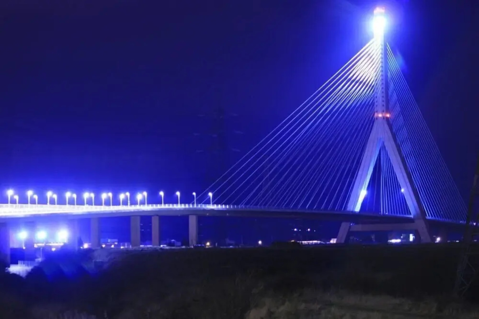 The Flintshire - 3 Bedroom House With Parking - Sleeps up to 8