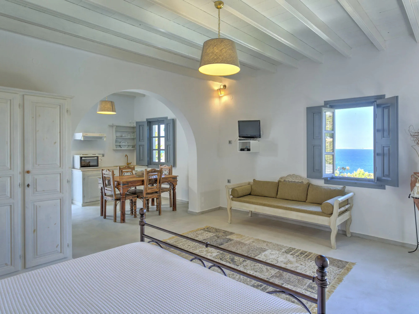 9 Muses Exclusive Apartments