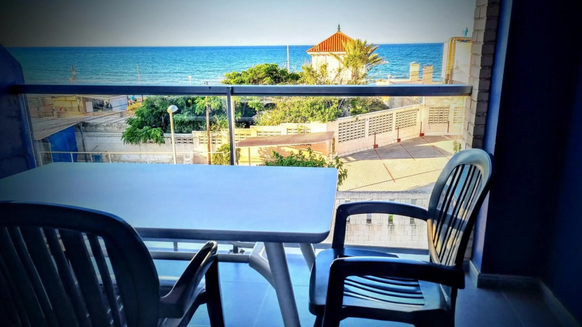 Apto con Vistas al Mar Playa de Piles