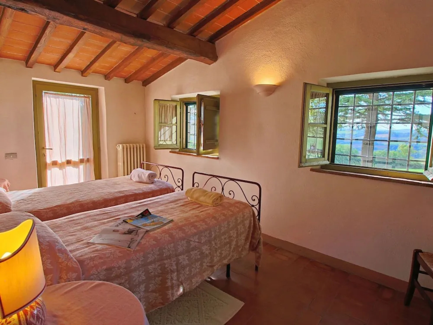 Tranquil Haven in Todi Countryside