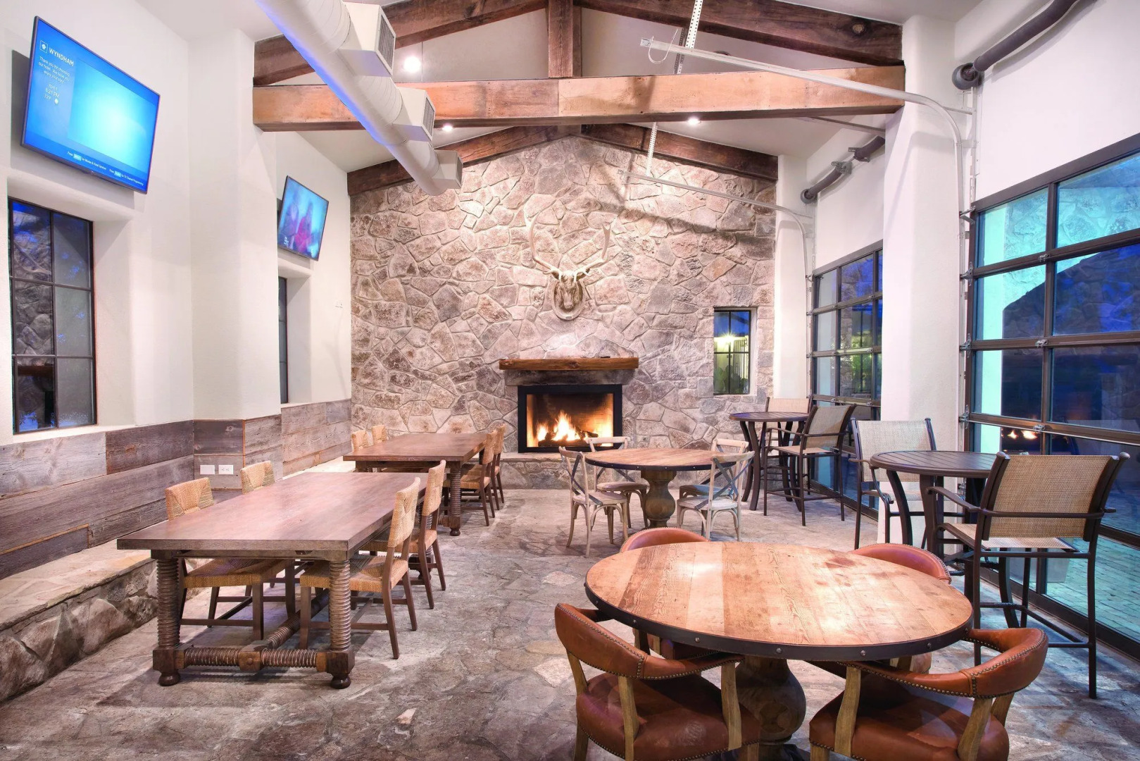 WorldMark Hunt - Stablewood Springs Resort