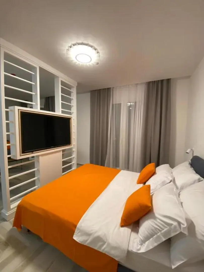 Apartment in Lazure Residences