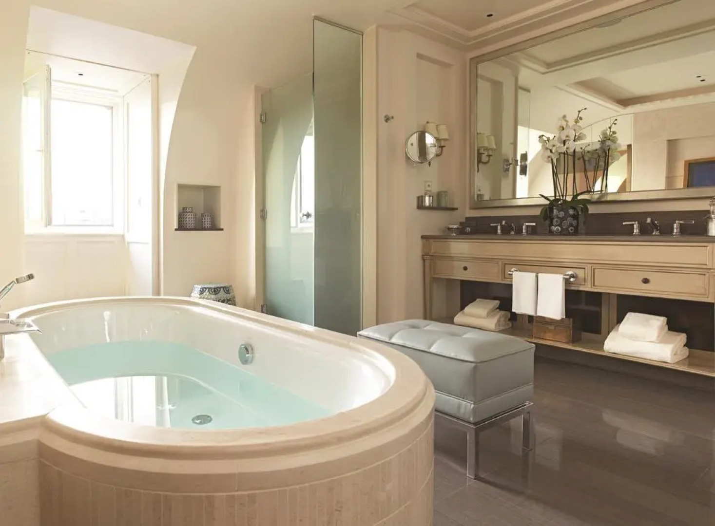 Four Seasons Hotel des Bergues Geneva