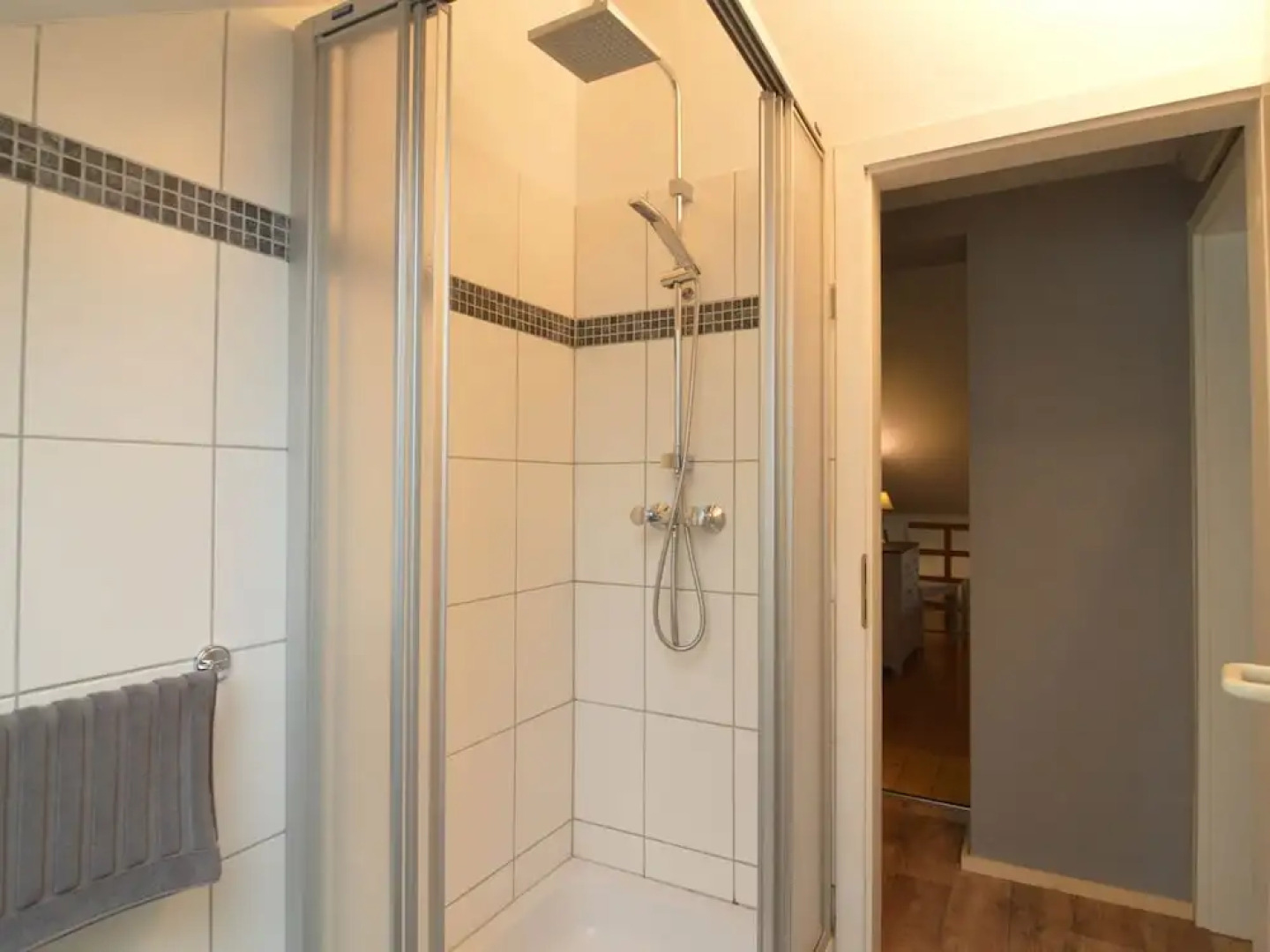 Chalet With Valley Views,