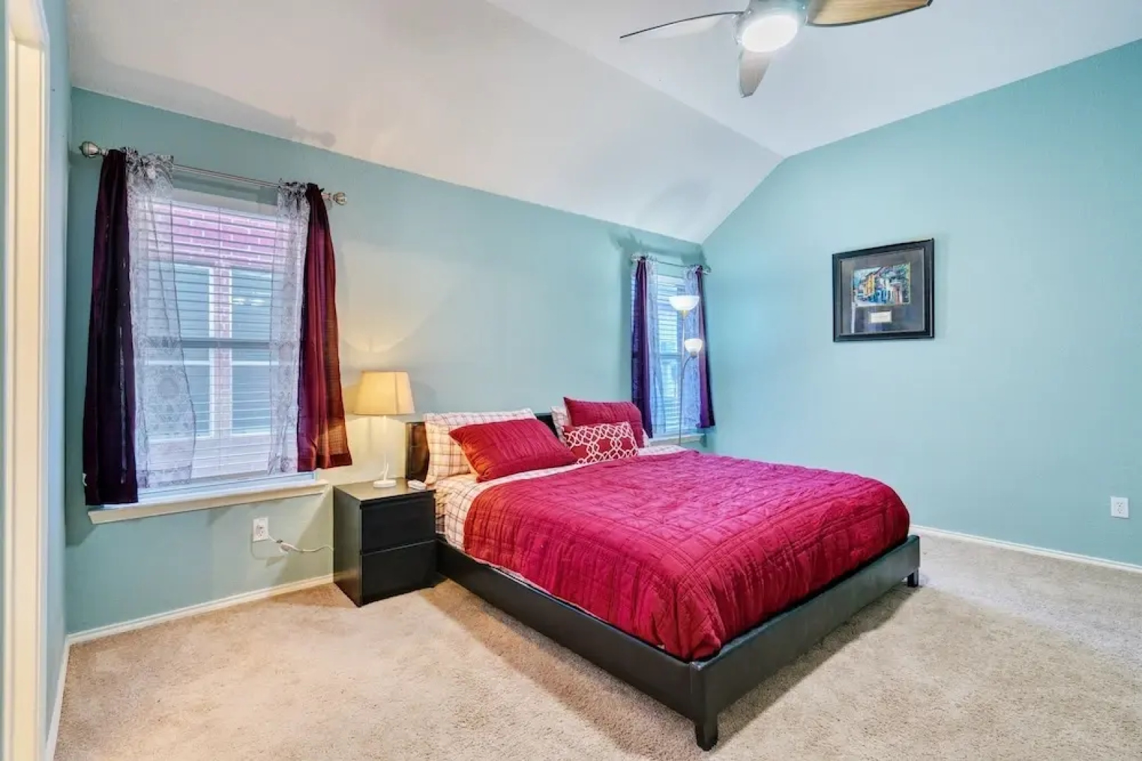 Centrally Located 3-bedroom and 2-bath The Colony Home With Great North Dallas Access 3 Home by Redawning