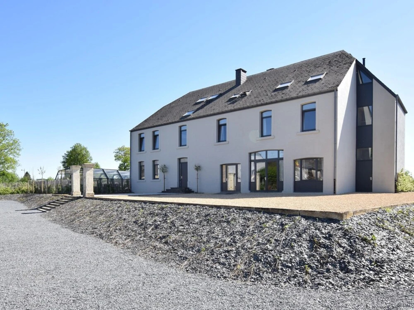 Group Villa With Pool & Sauna