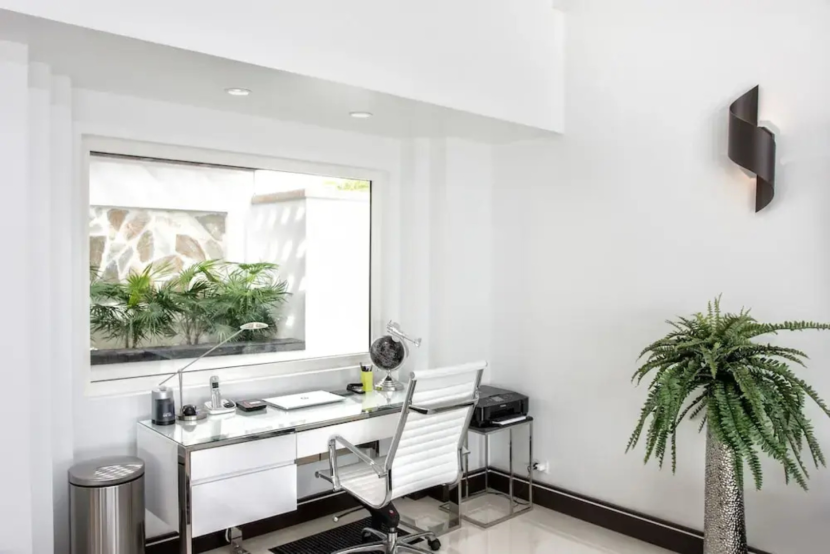 Paradiso by Island Properties Online