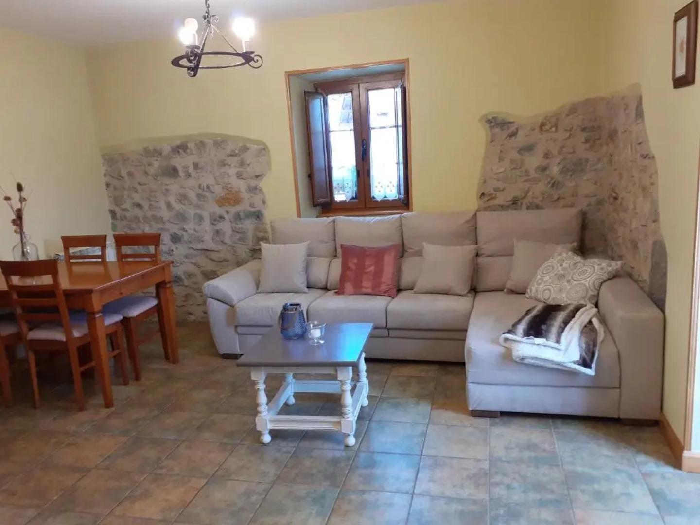 Alojamiento Rural URGAIN I y II