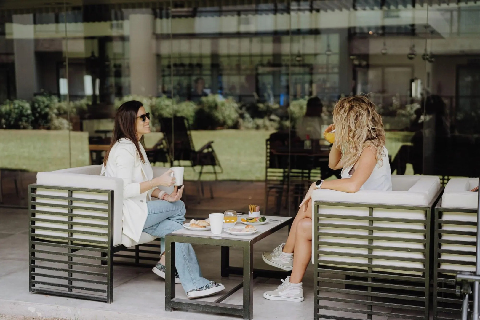 La Urumpta Hotel, AKEN MIND