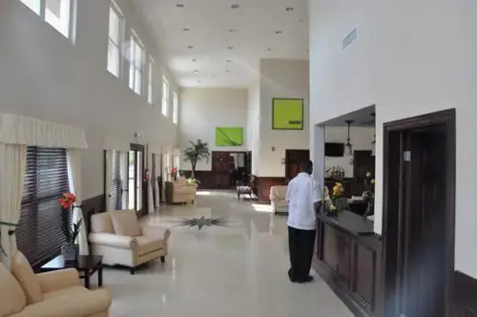 The Alexander Hotel - Cayman Brac