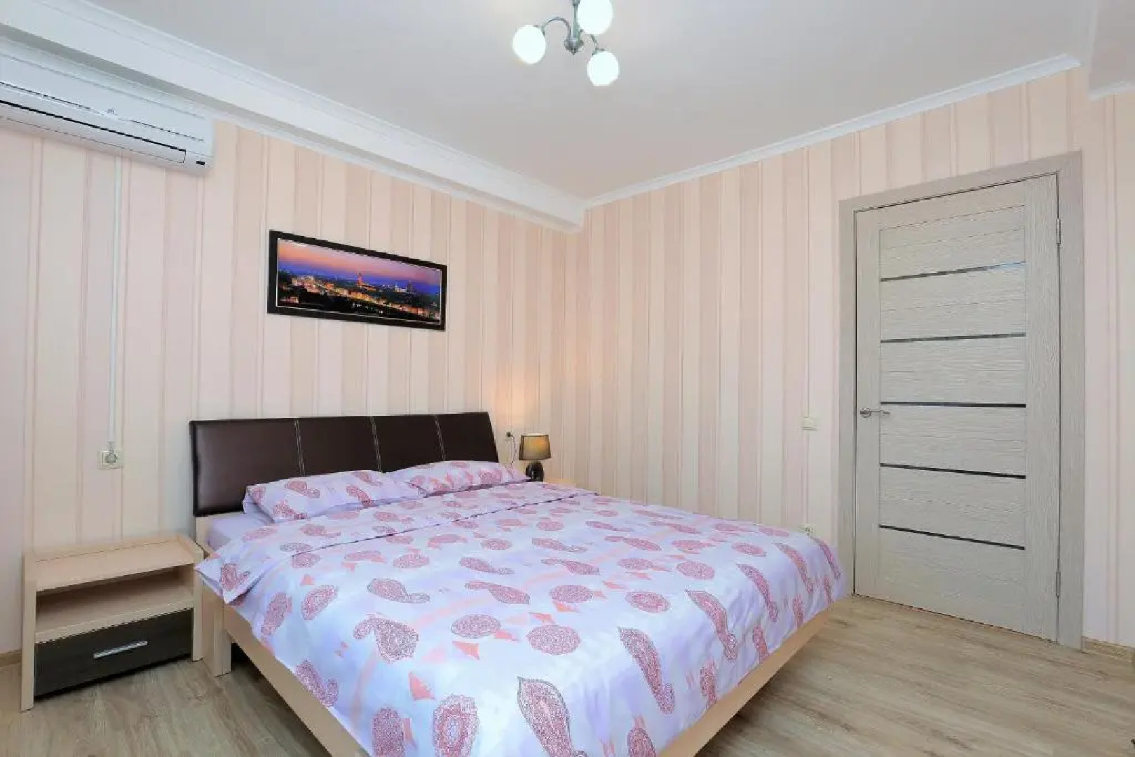 Apartment on Obolonskiy Prospect 16V