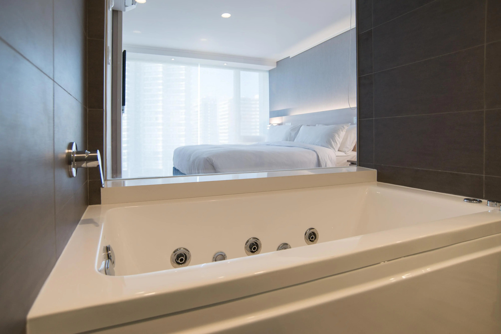 Atton Vina del Mar San Martin by Pullman