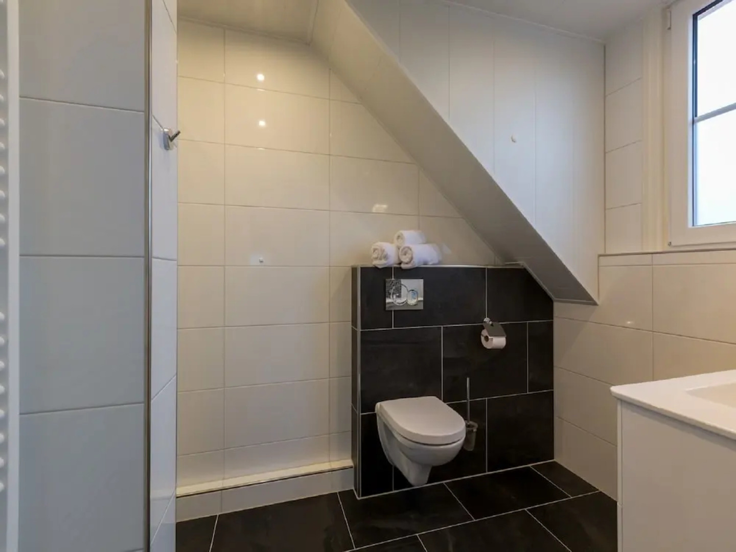 Picturesque Holiday Home in Oostkapelle near Beach