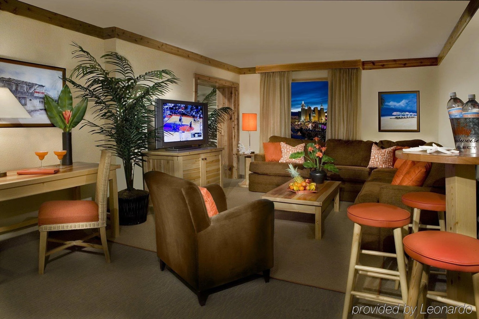 OYO Hotel & Casino (formerly Hooters Casino Hotel)