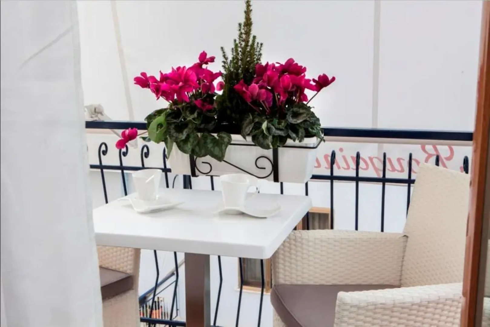 Bougainvillea Relais