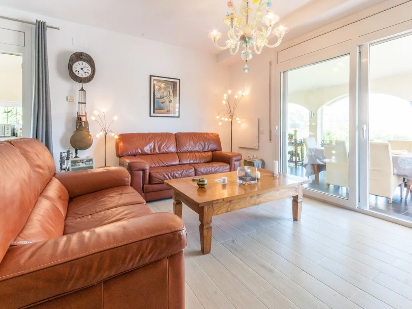 Fantastic Villa for 6 People With Communal Pool in Vilacolum