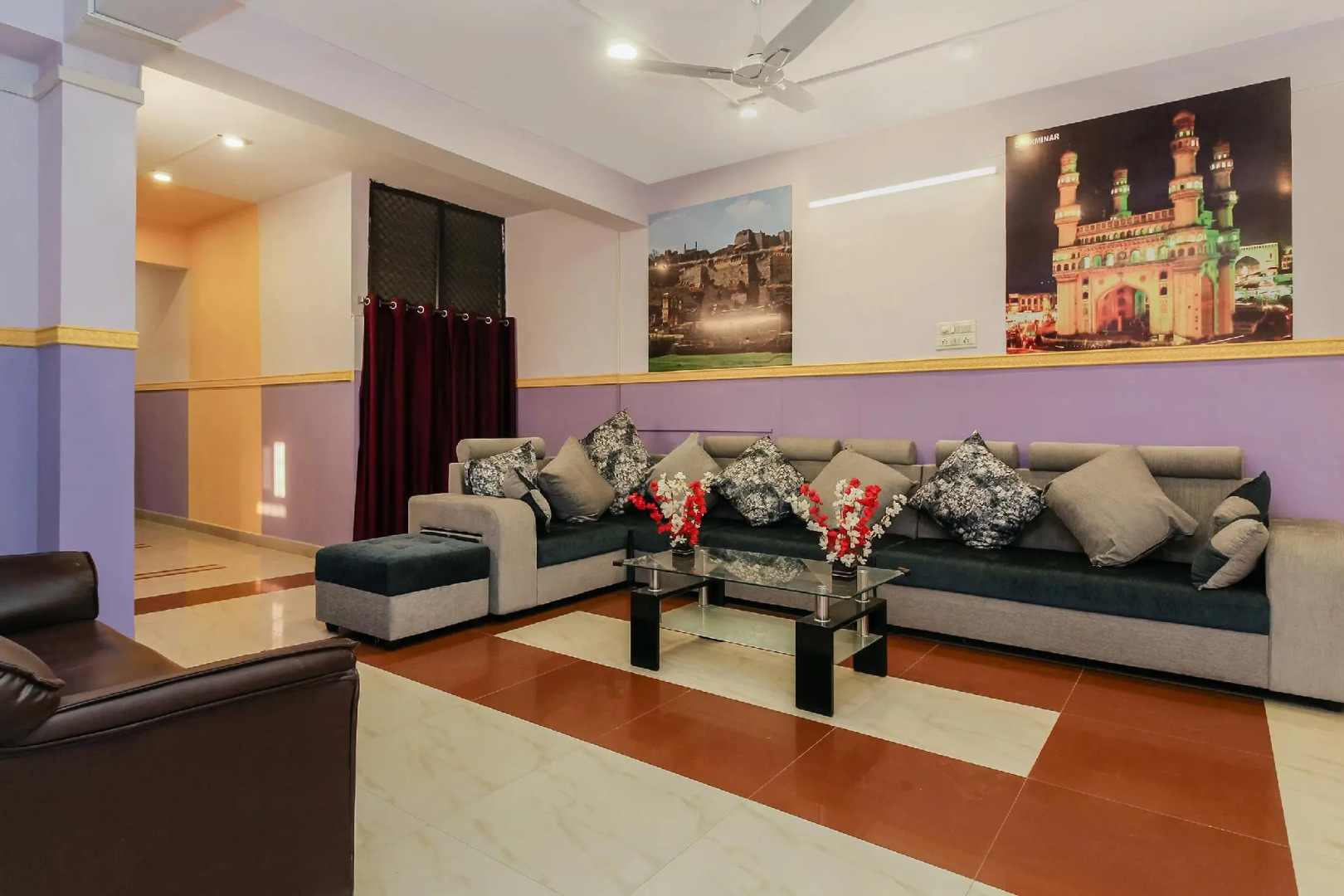 OYO 33408 Hotel Golden Inn