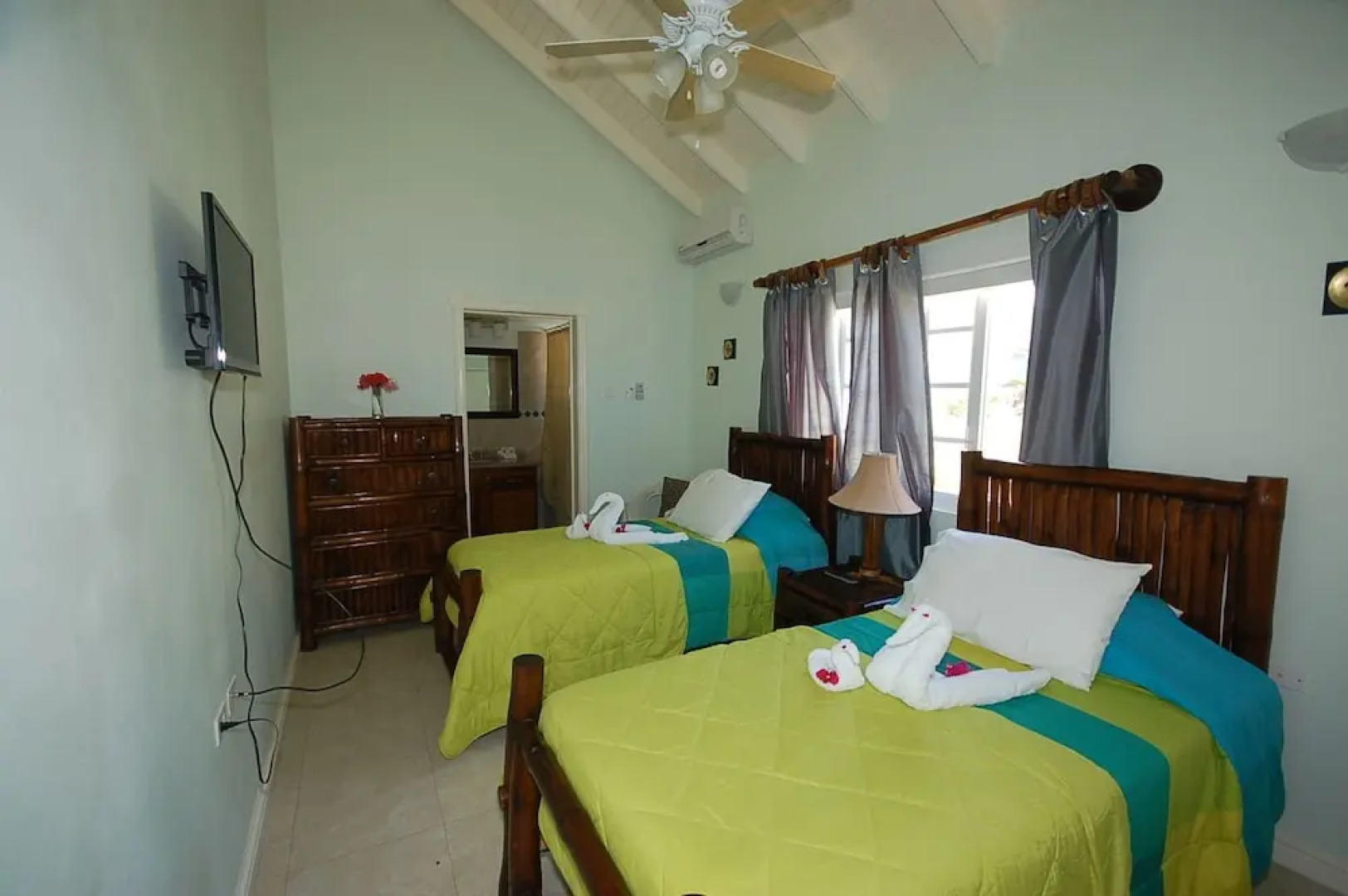 Arawak By The Sea, Silver Sands Jamaica Villas 4BR