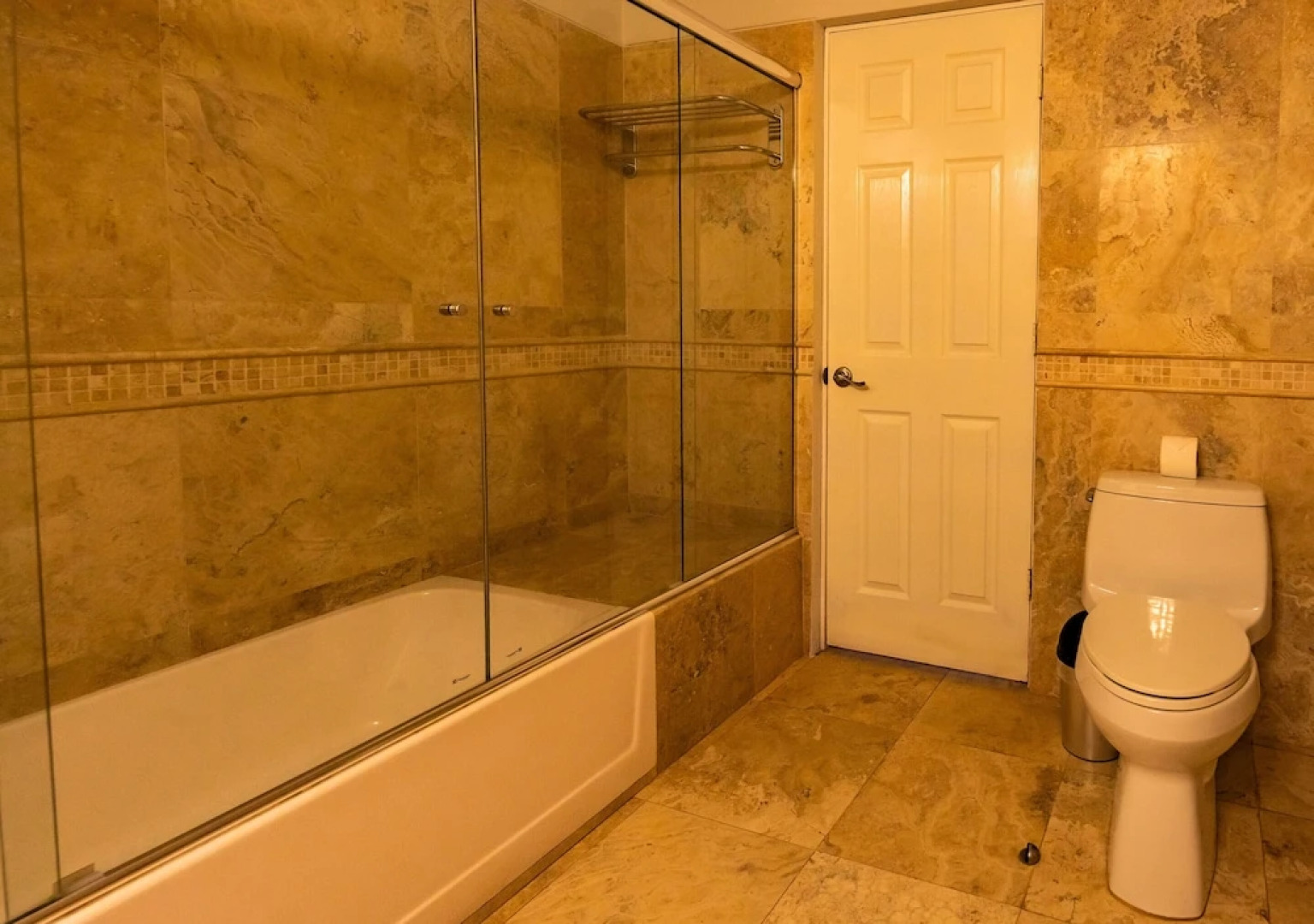 Bella Terra Laguna Azul Resort & Spa