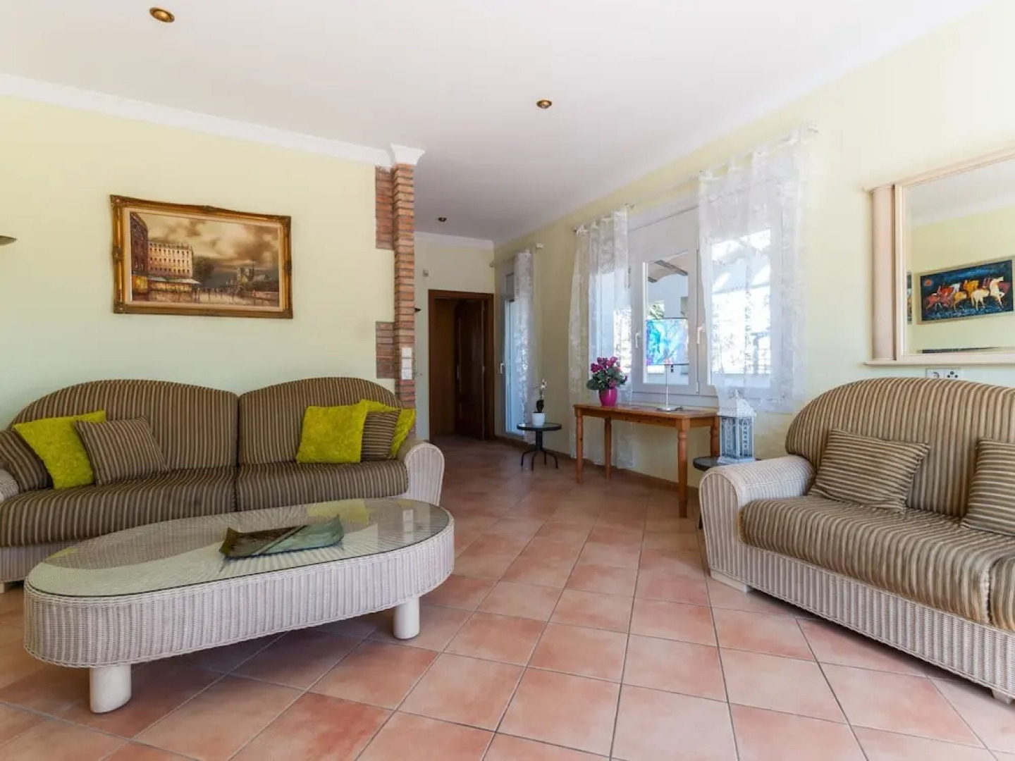 Ravishing Holiday Home near Beach in St. Pere Pescador