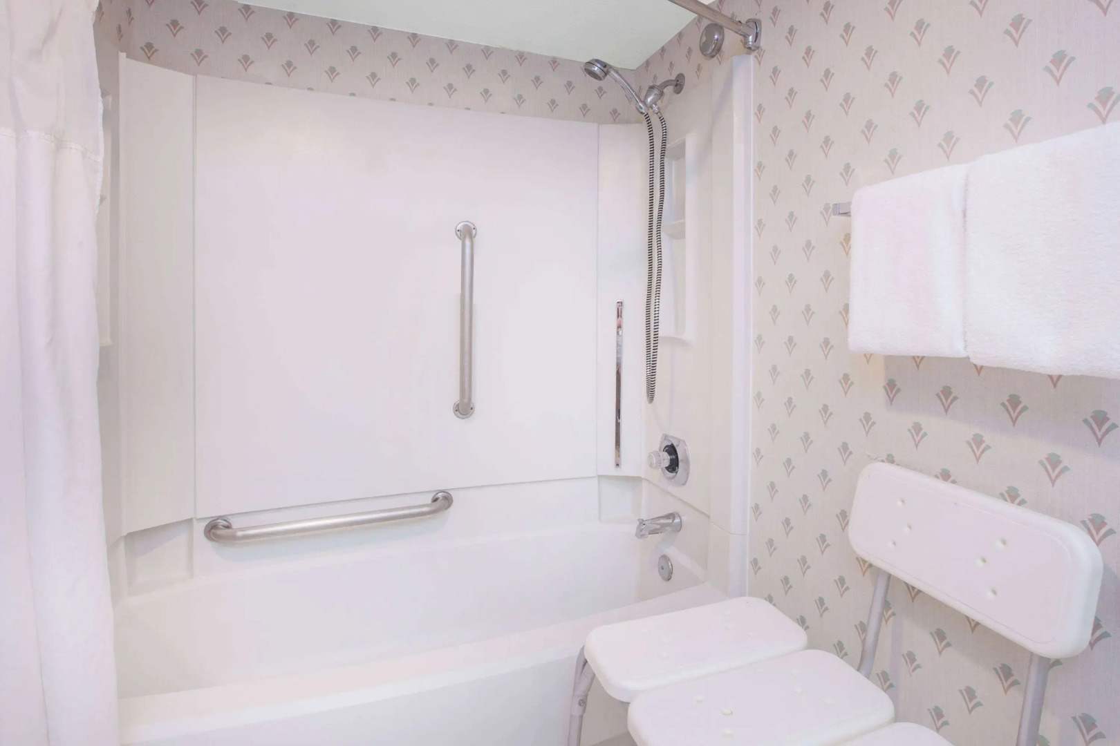 Days Inn by Wyndham Sherman