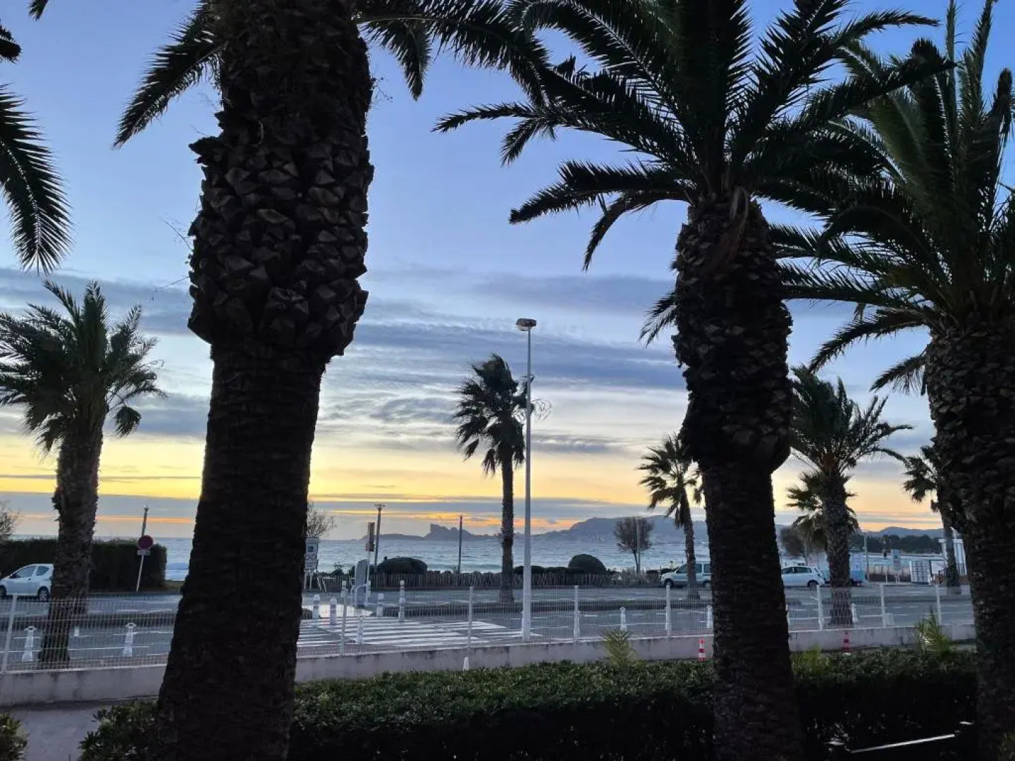 "Les Palmiers" Studio spacieux vue mer Terrasse & Parking