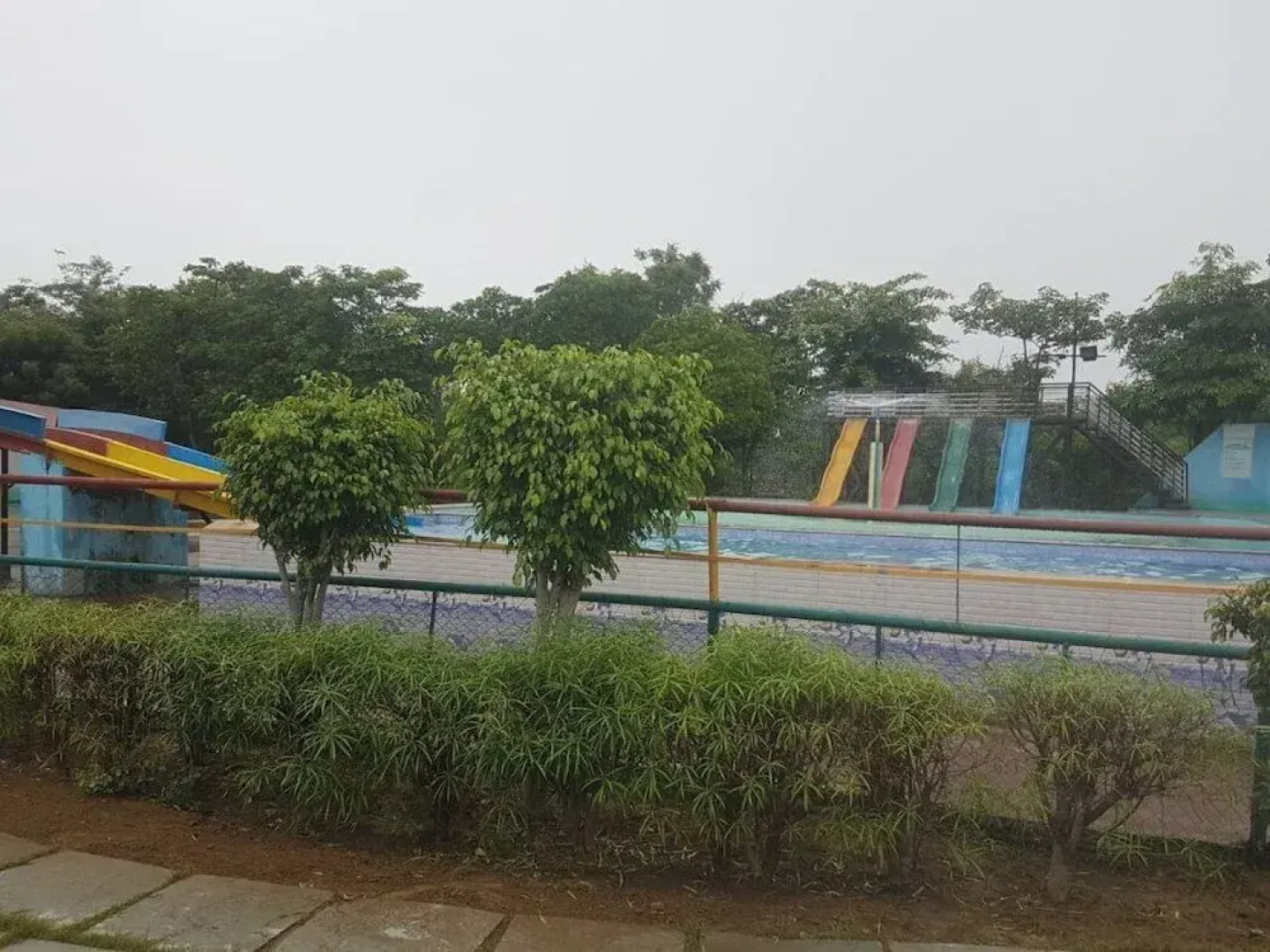 Swapanlok Farms And Resorts